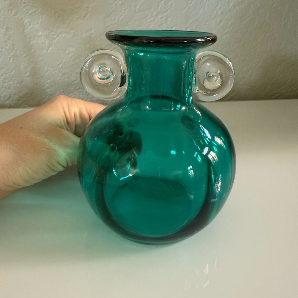 Vintage Hand Blown Teal Green Art Glass Vase with Applied Clear Glass Handles - Picture 2 of 6